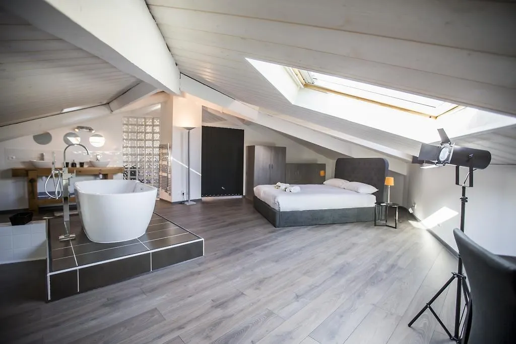 Apartment Sherlock Loft By Connexion Cannes France