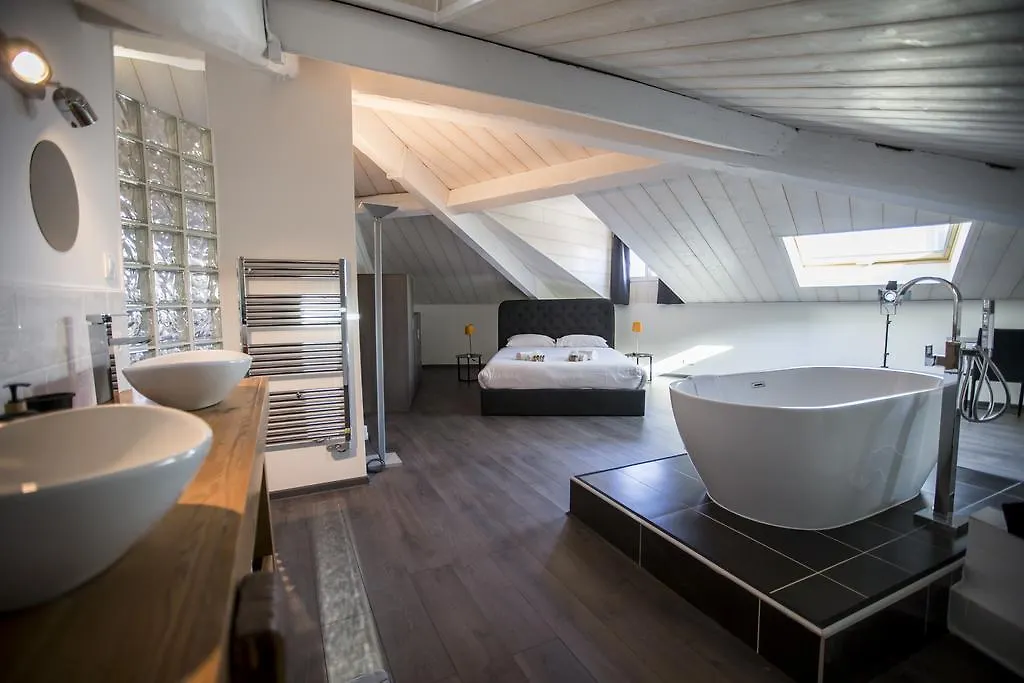 Sherlock Loft By Connexion Cannes France